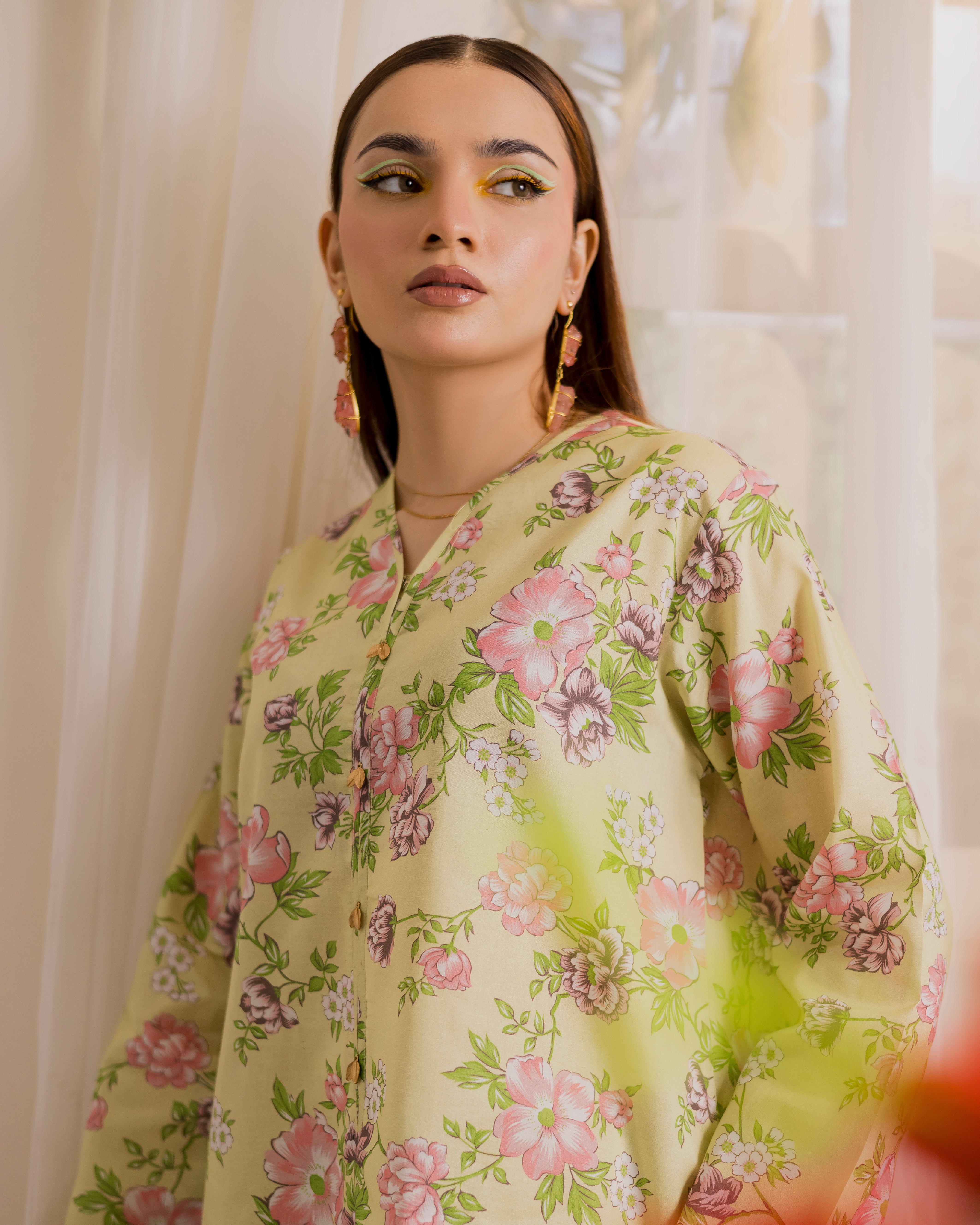 Gulnaar-flower-printed-green-suit