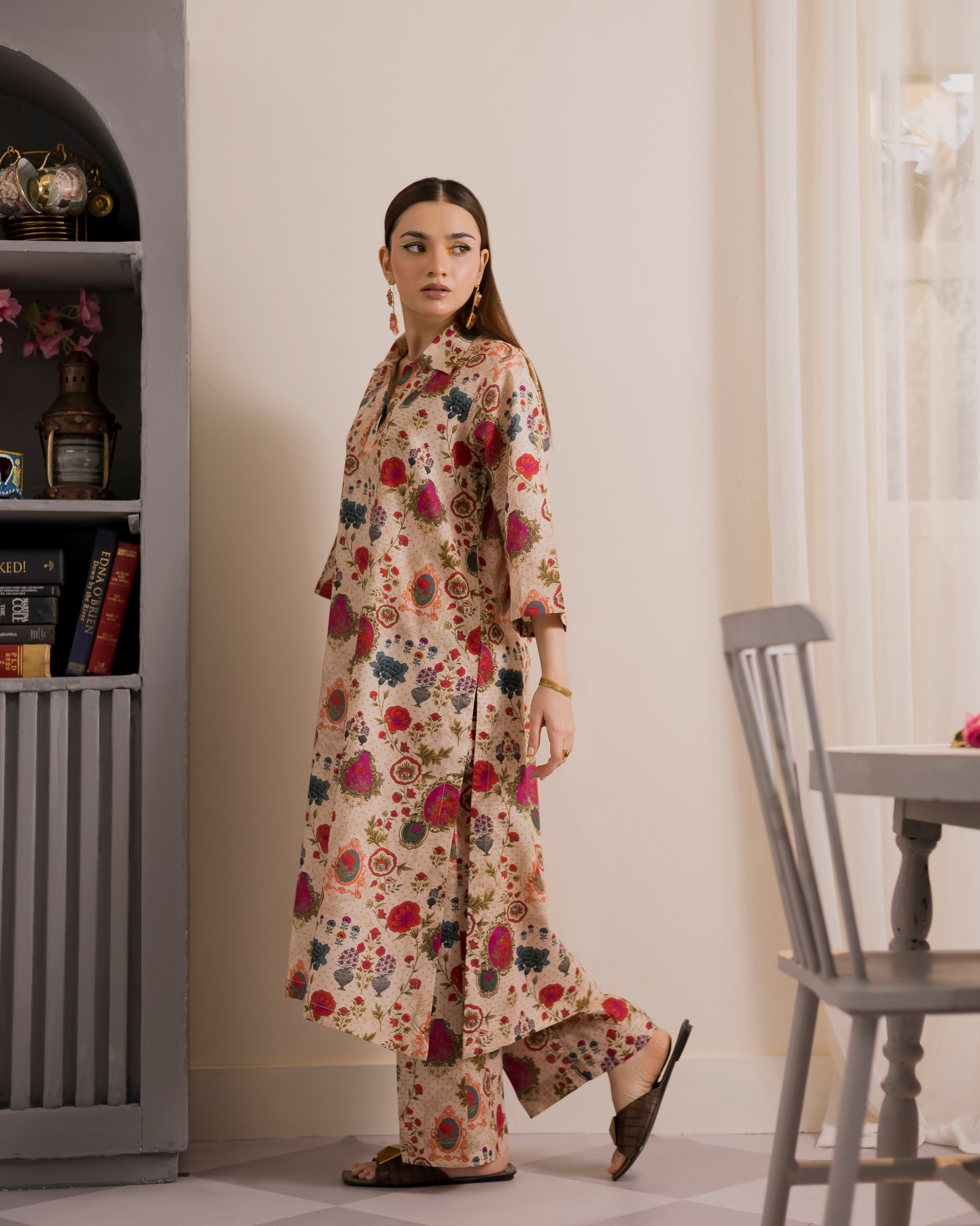 Phoolsi print suit