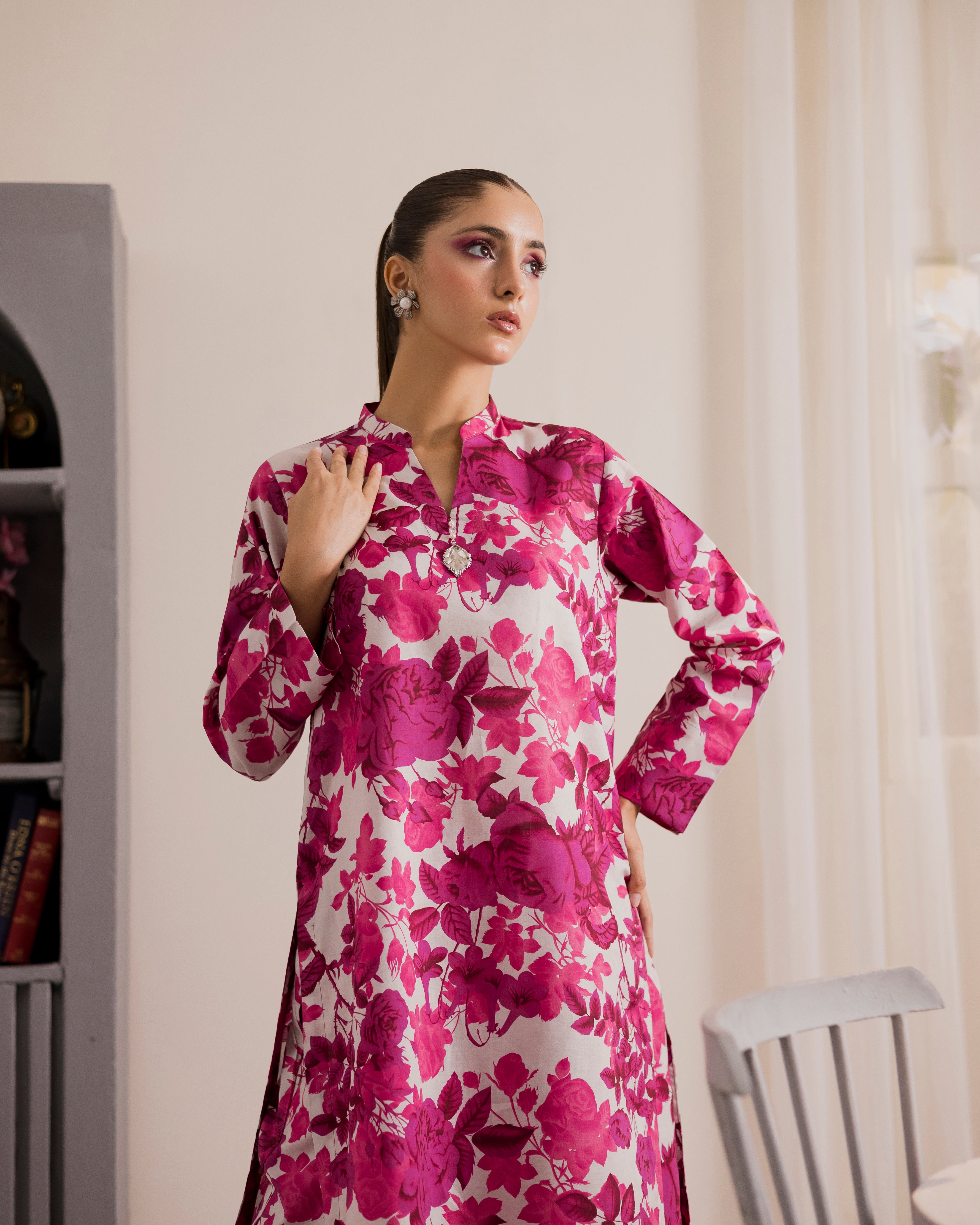 Gulaabiya printed suit