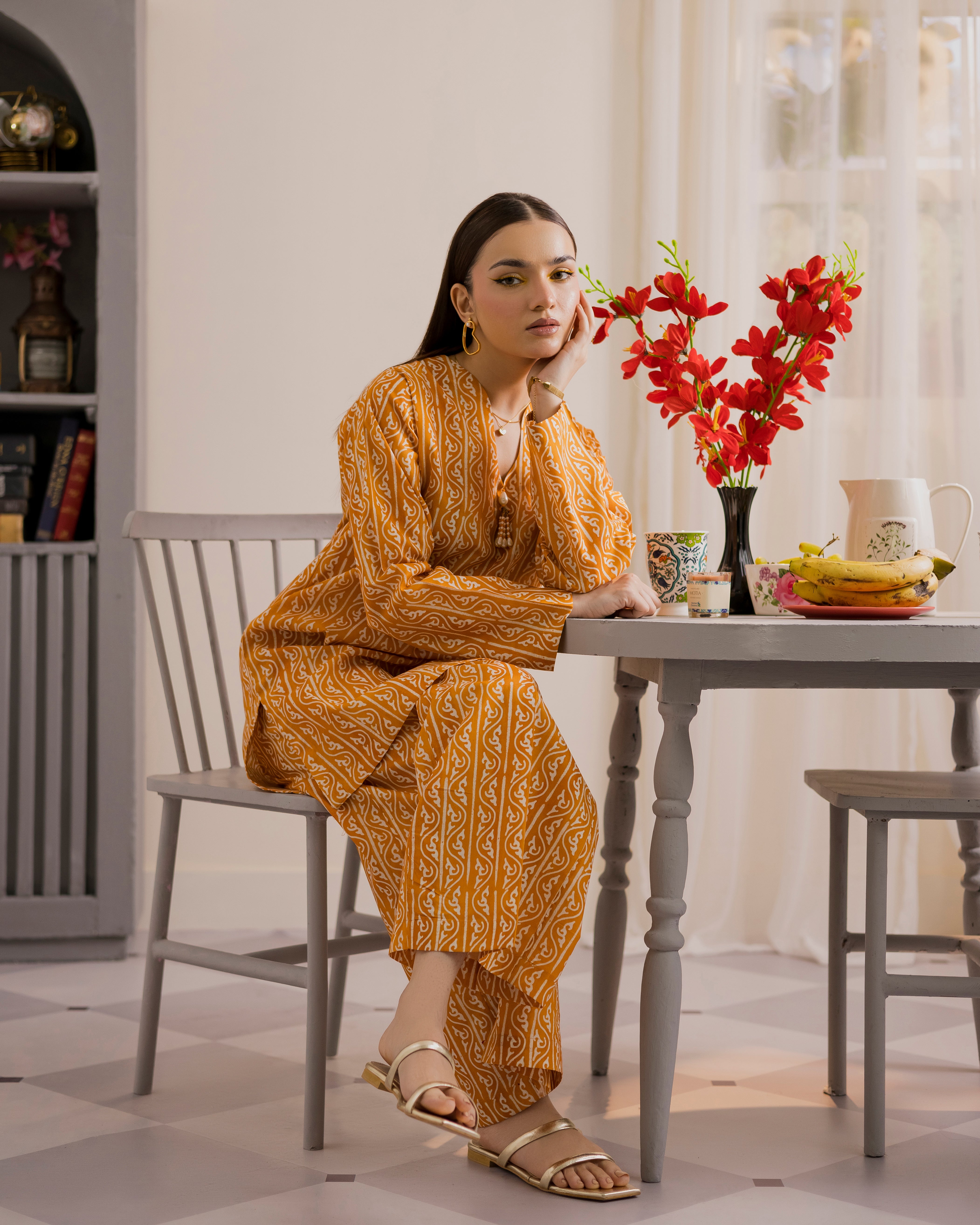 Sunehri-mustard-printed-suit